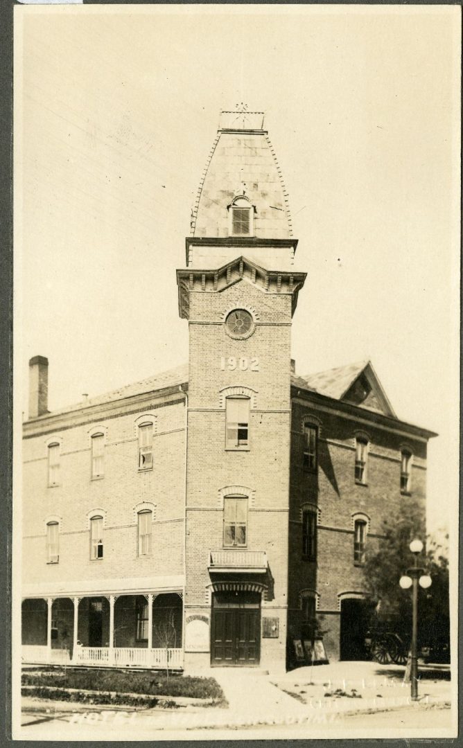 Premier Hôtel de Ville de Chicoutimi