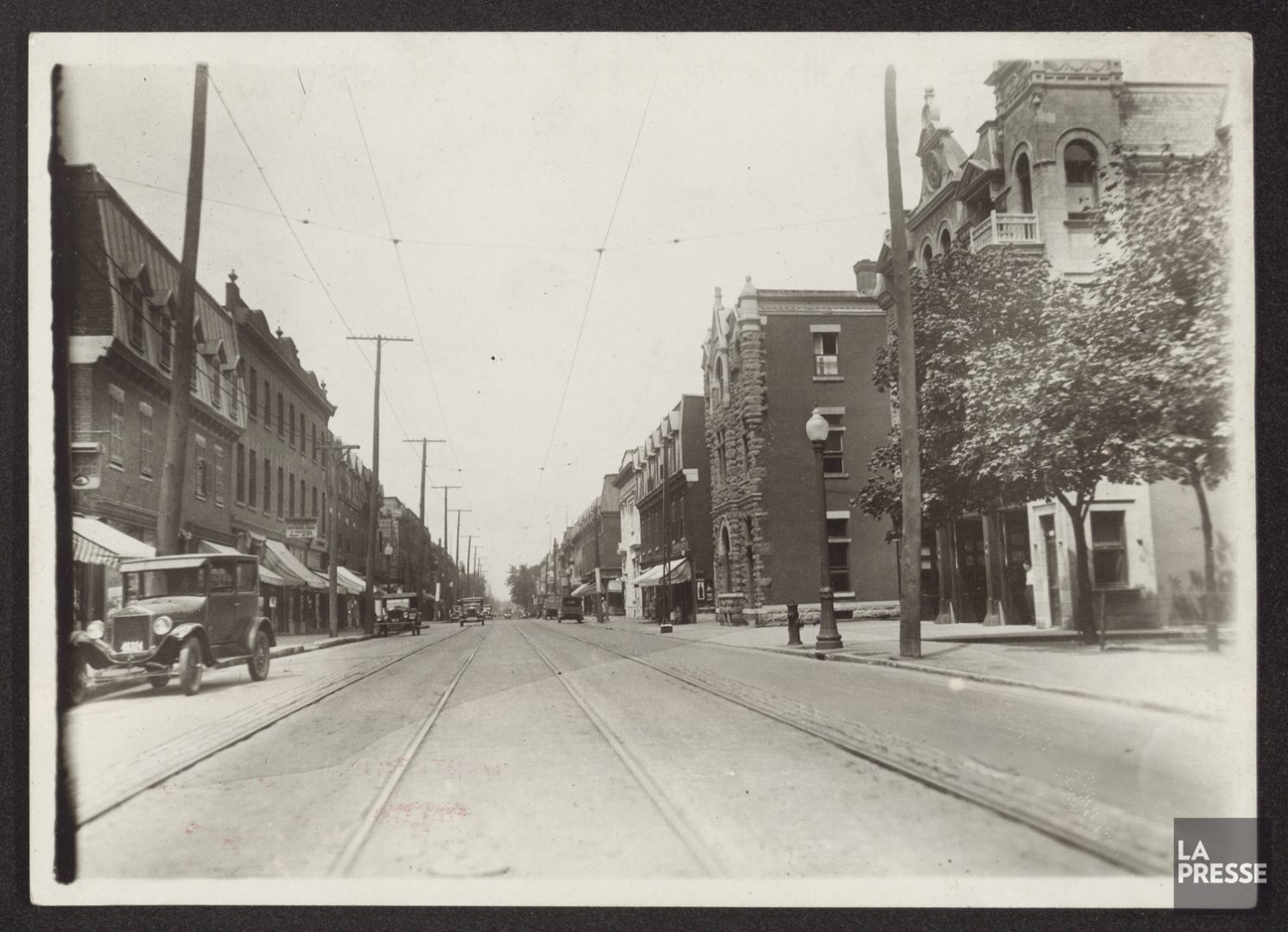 Rue Sainte-Catherine, Montréal